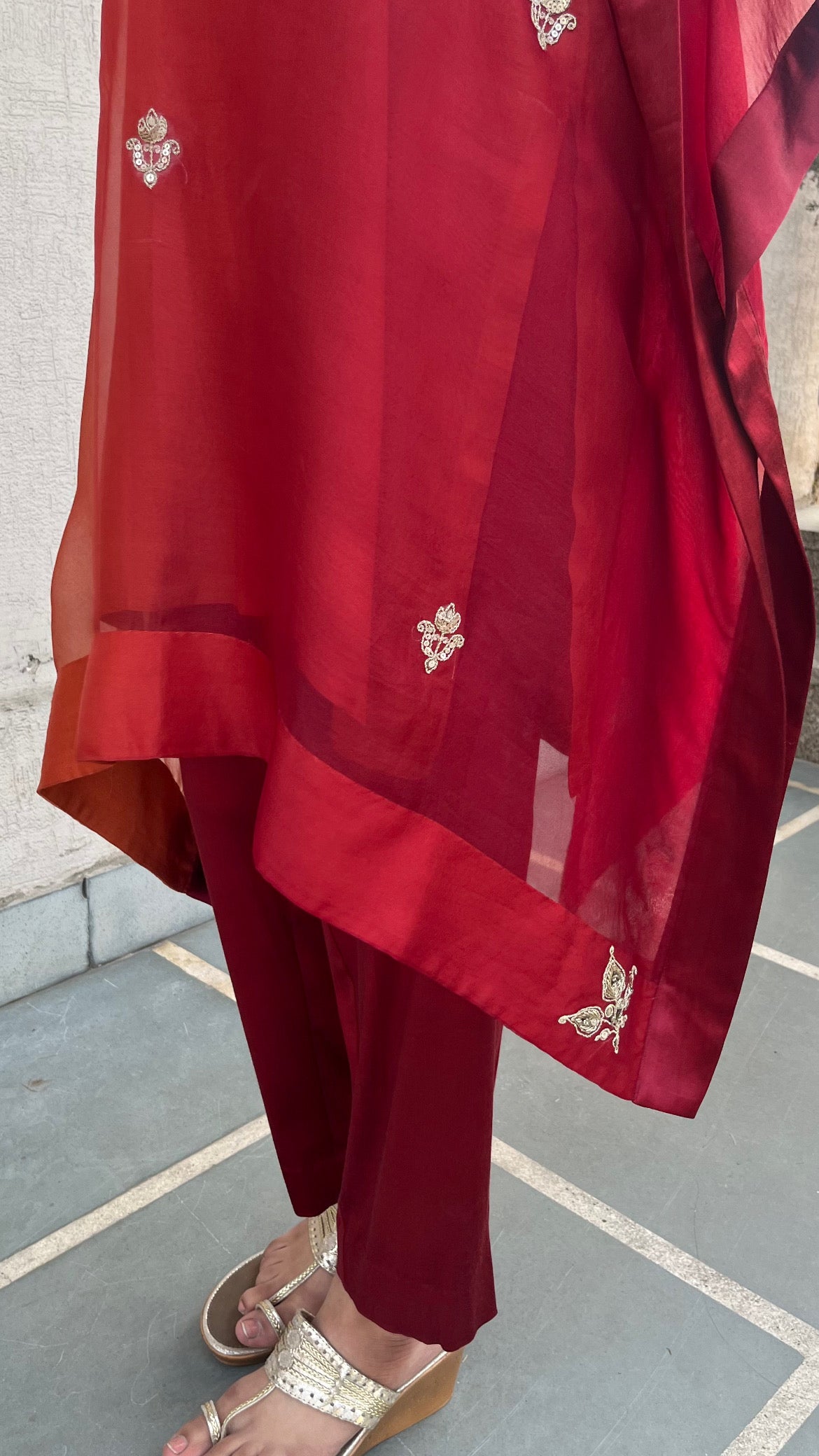 RUBY RED AND RUST ORGANZA KAFTAN