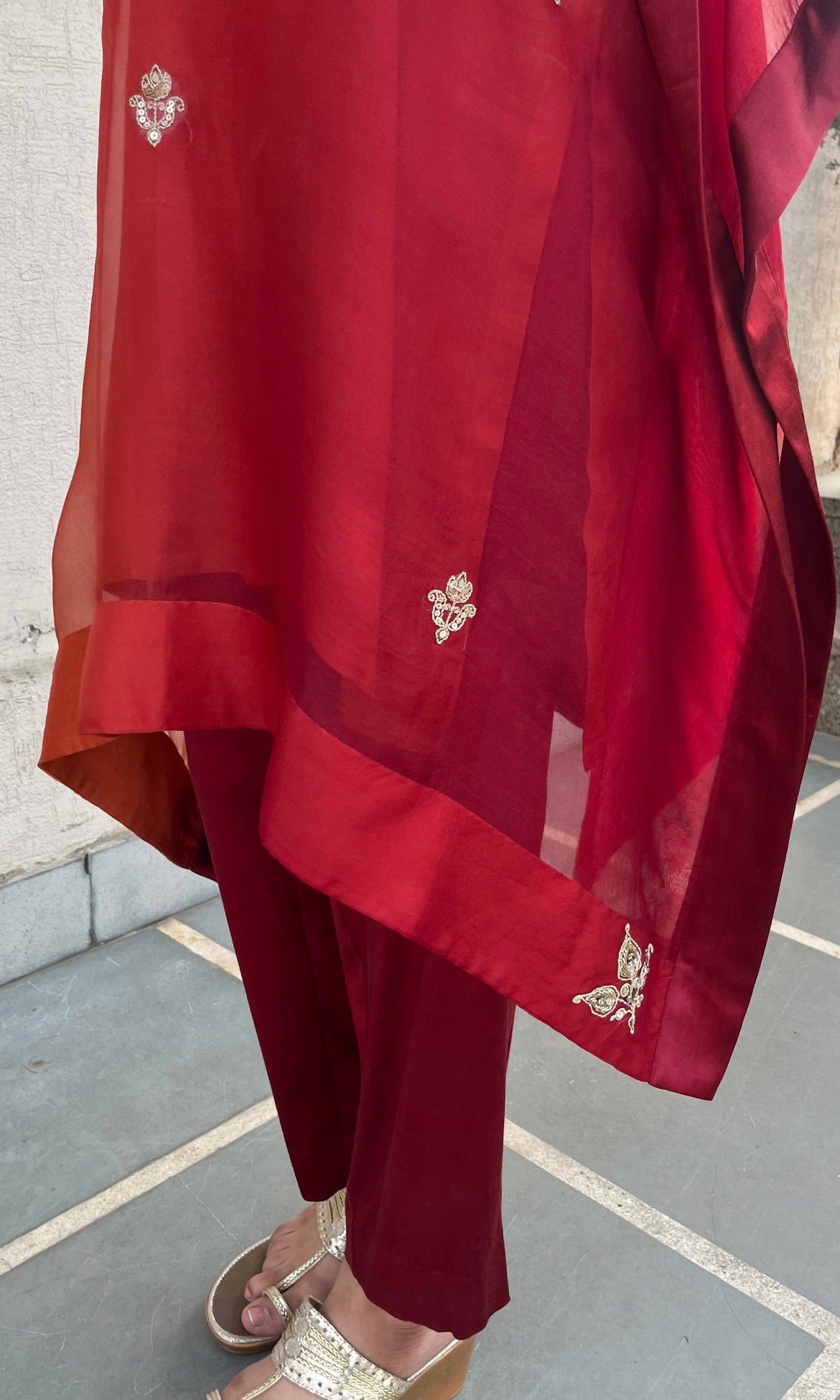 RUBY RED AND RUST ORGANZA KAFTAN