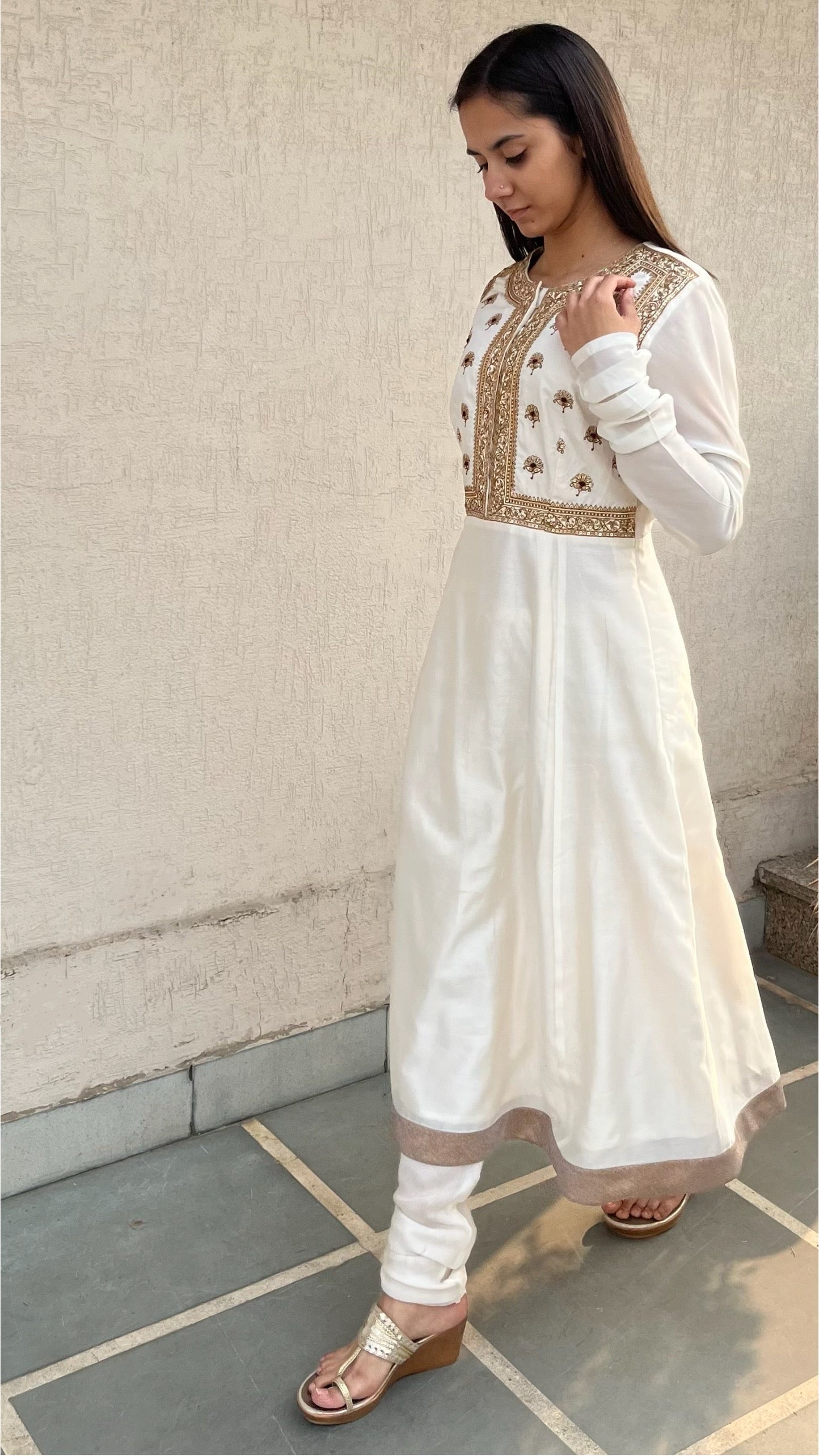 OFF-WHITE KURTA SET