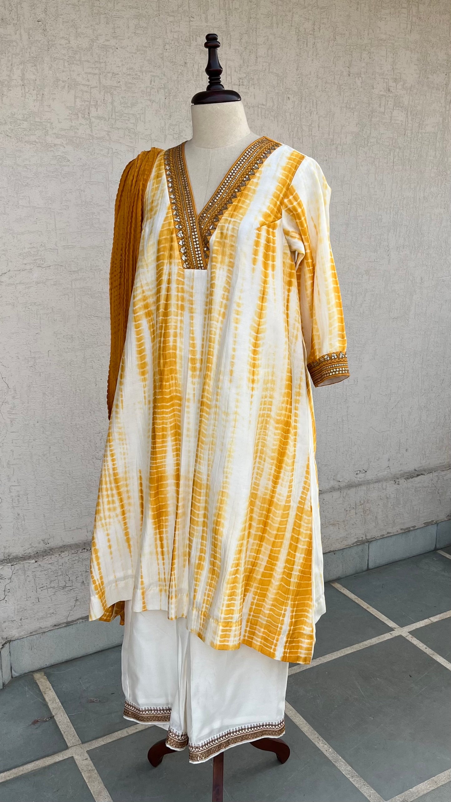 MUSTARD AND OFF WHITE KURTA, PANTS AND DUPATTA SET