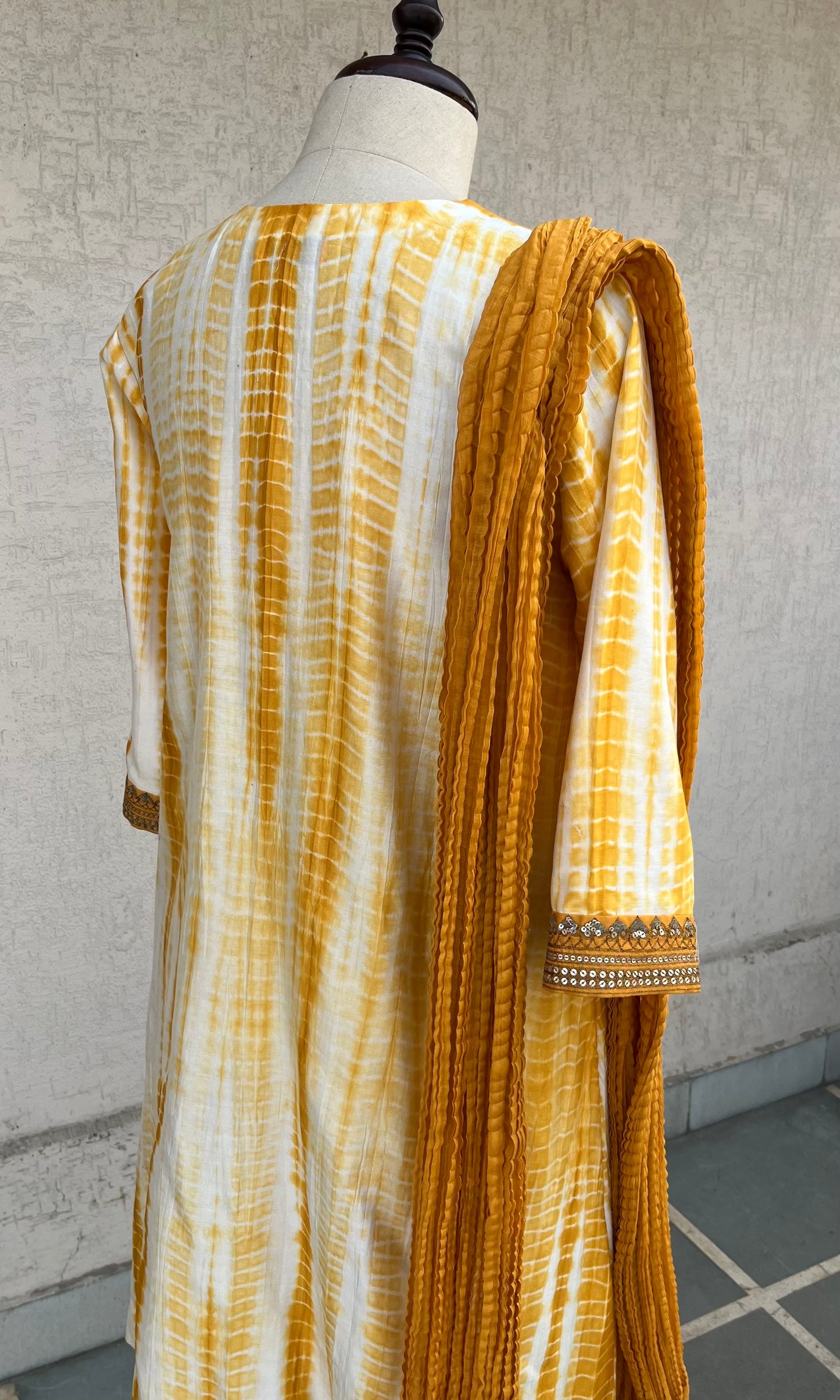 MUSTARD AND OFF WHITE KURTA, PANTS AND DUPATTA SET