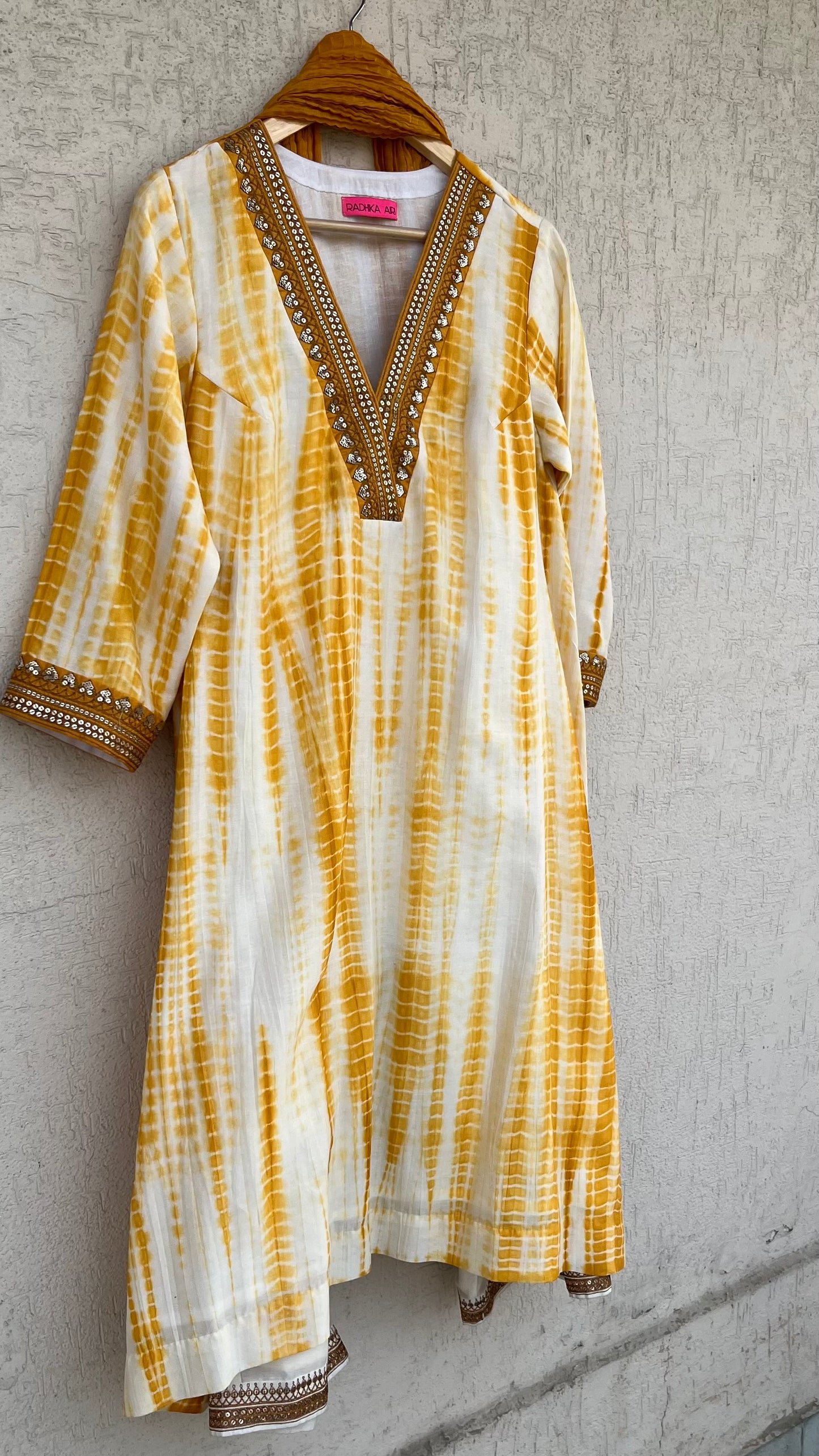 MUSTARD AND OFF WHITE KURTA, PANTS AND DUPATTA SET