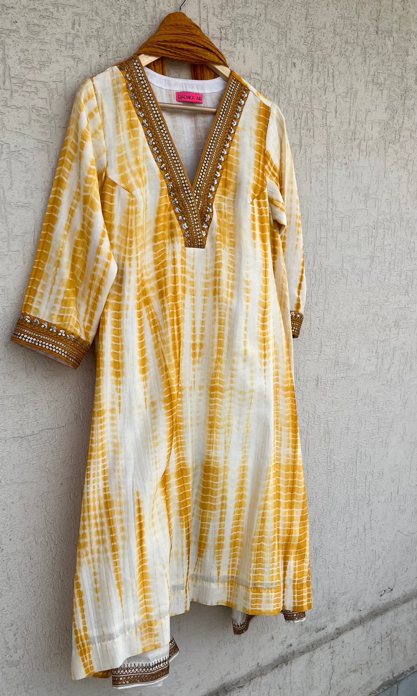 MUSTARD AND OFF WHITE KURTA, PANTS AND DUPATTA SET
