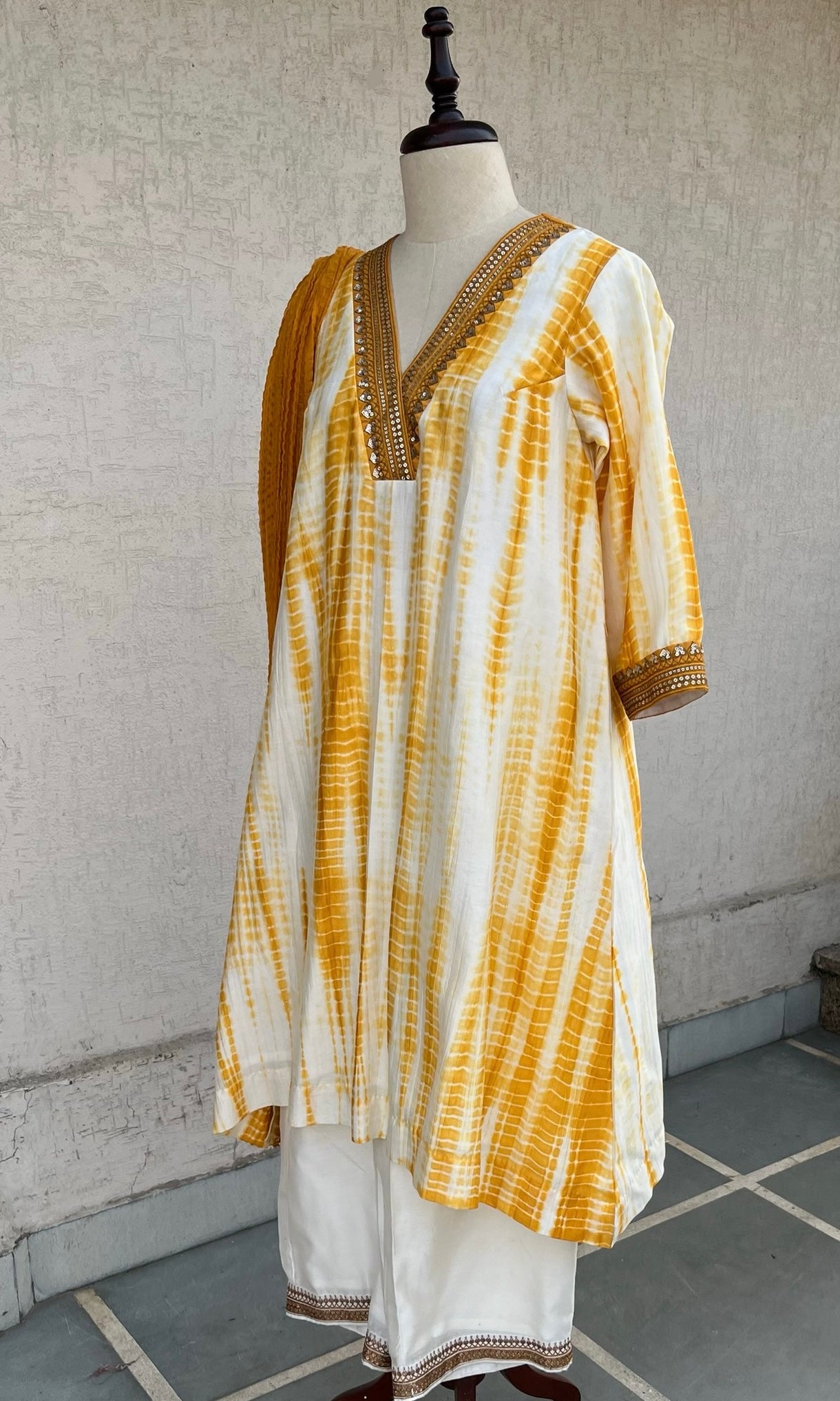 MUSTARD AND OFF WHITE KURTA, PANTS AND DUPATTA SET