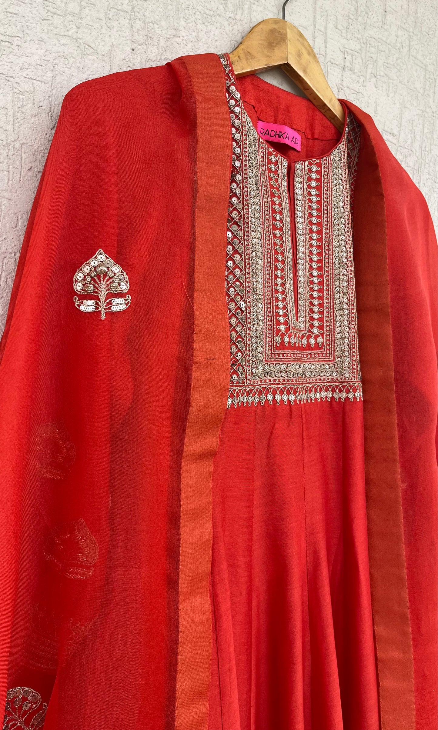 MUZHDA