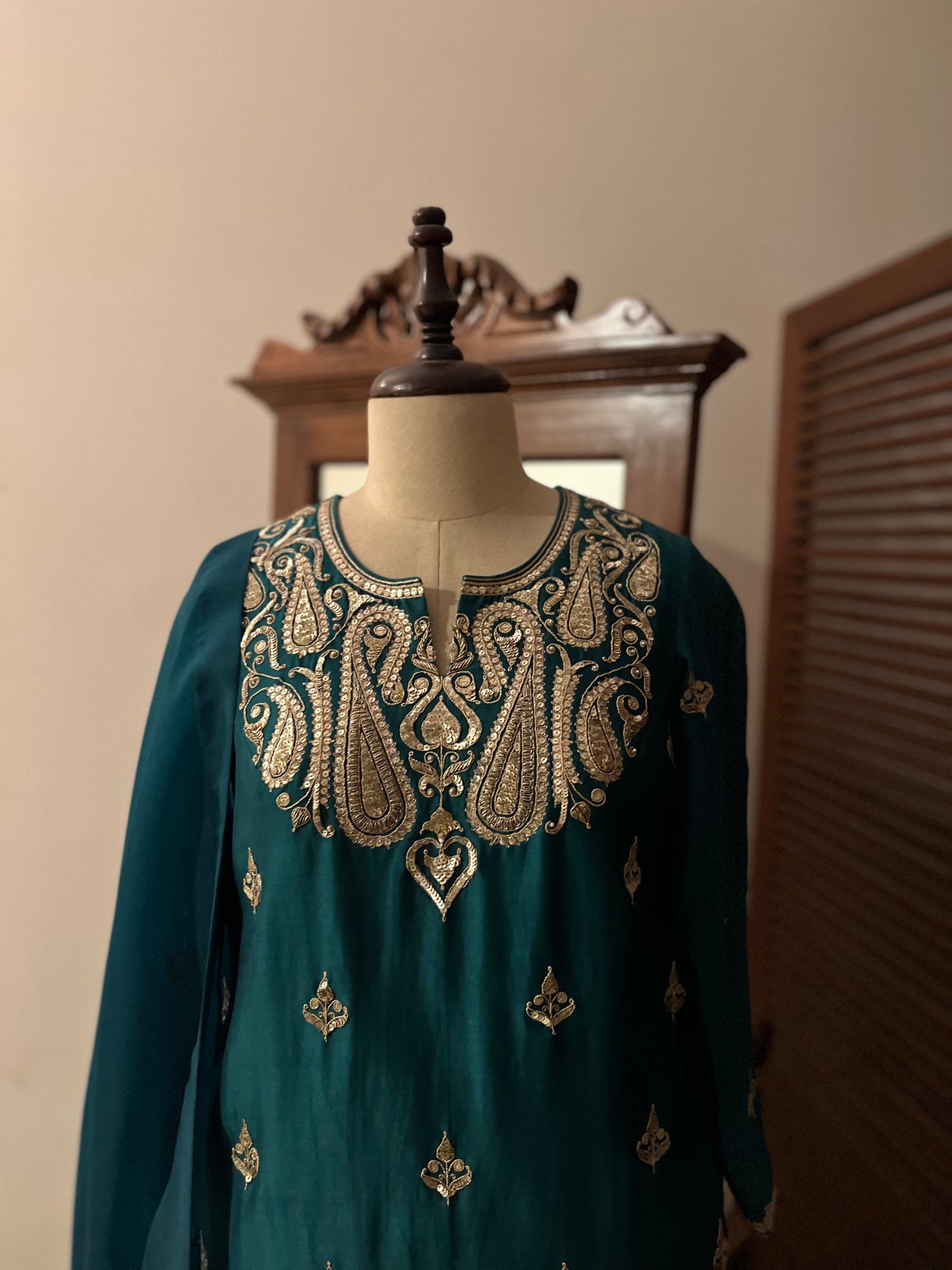 BOTTLE GREEN KURTA, PALAZZO & DUPATTA SET