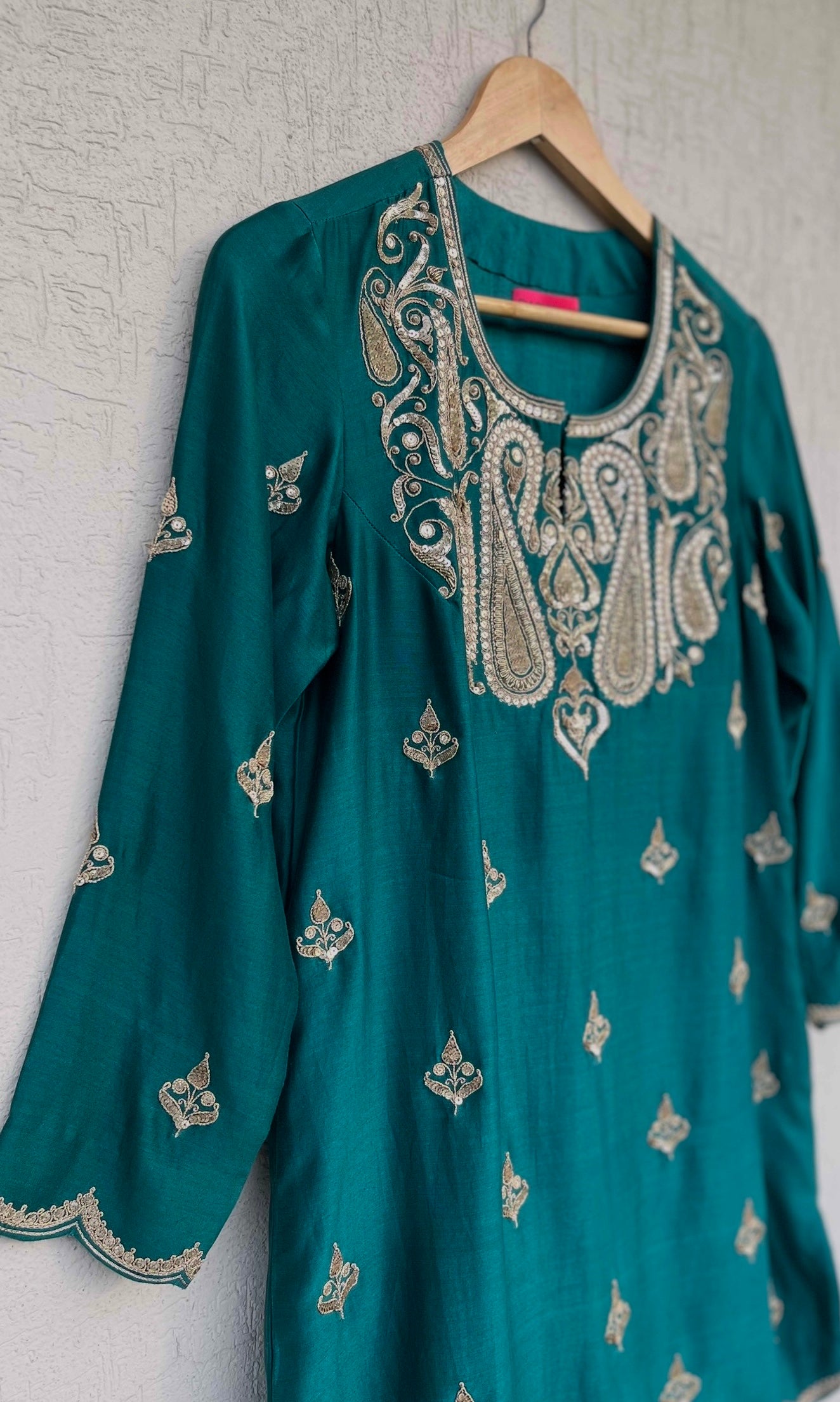 BOTTLE GREEN KURTA AND GHARARA SET