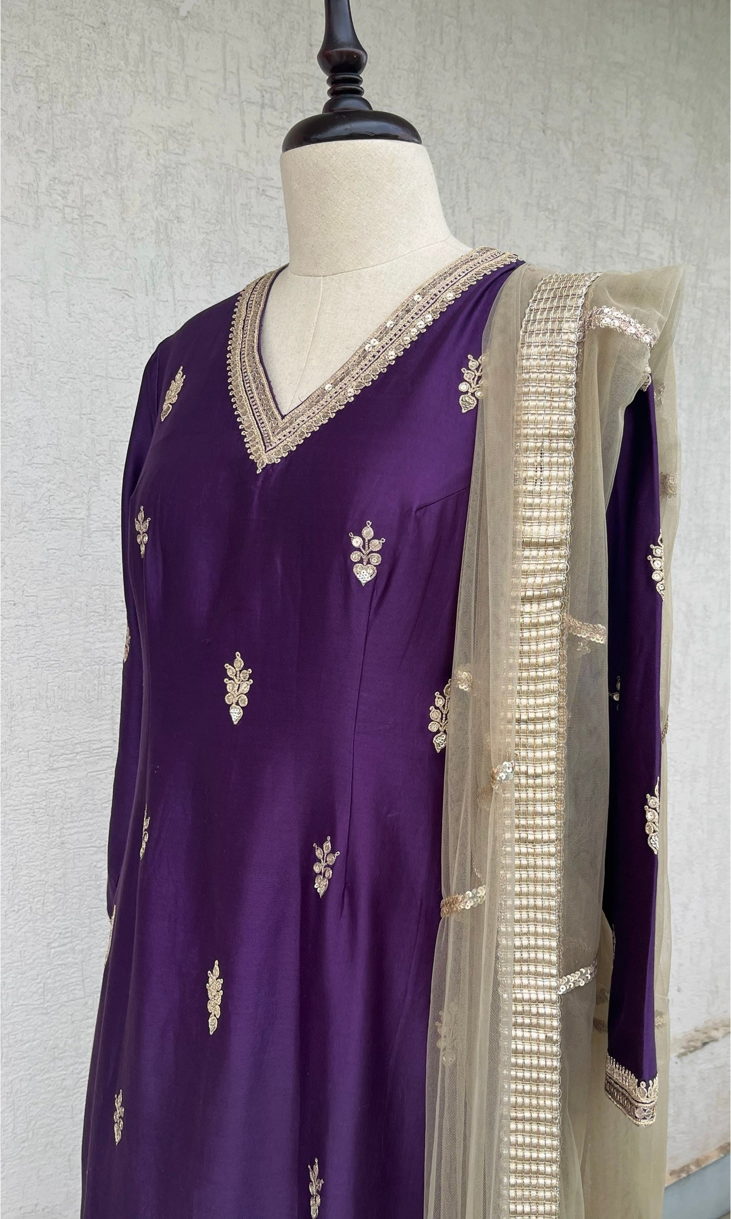 DEEP PURPLE KURTA, SKIRT & DUPATTA SET
