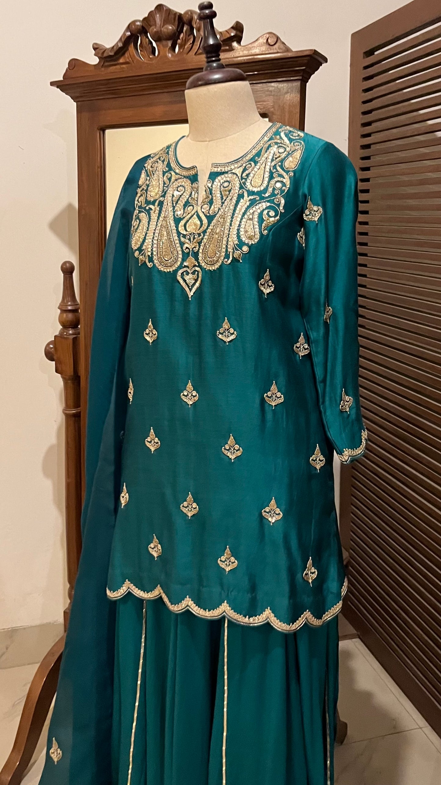 BOTTLE GREEN KURTA, PALAZZO & DUPATTA SET