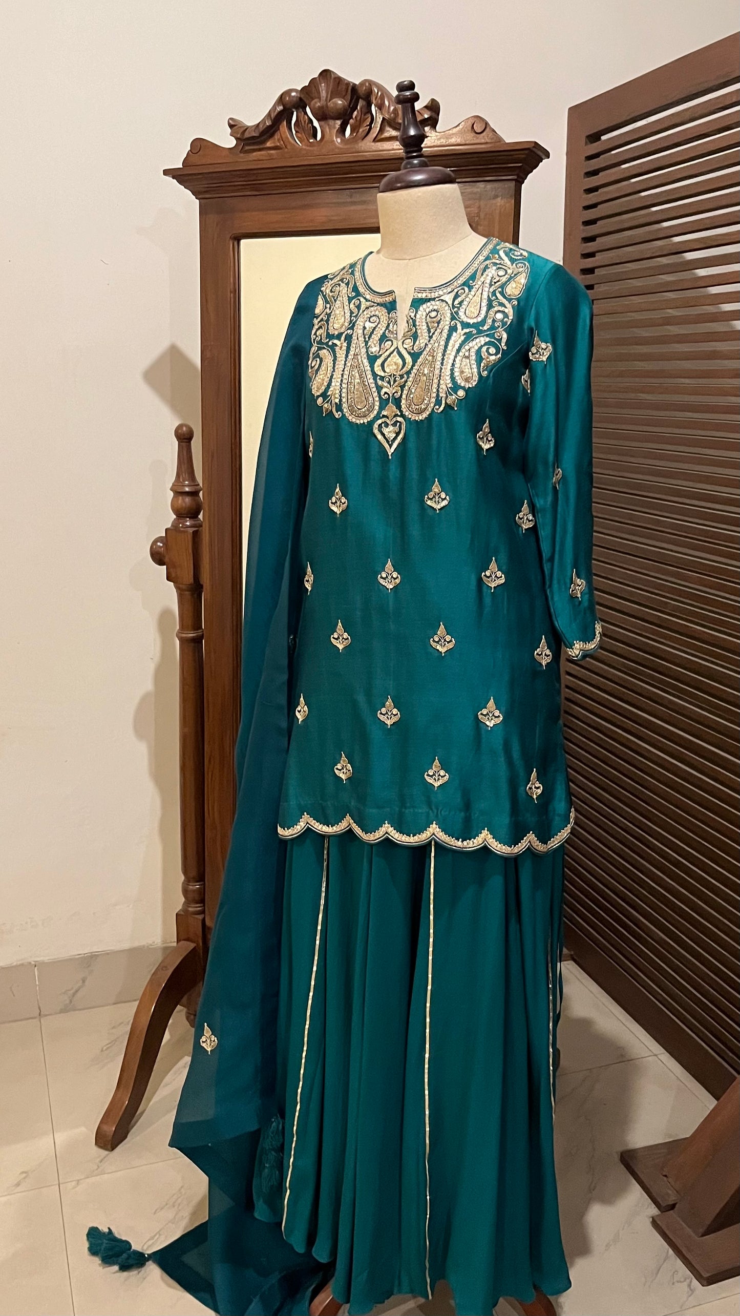 BOTTLE GREEN KURTA, PALAZZO & DUPATTA SET