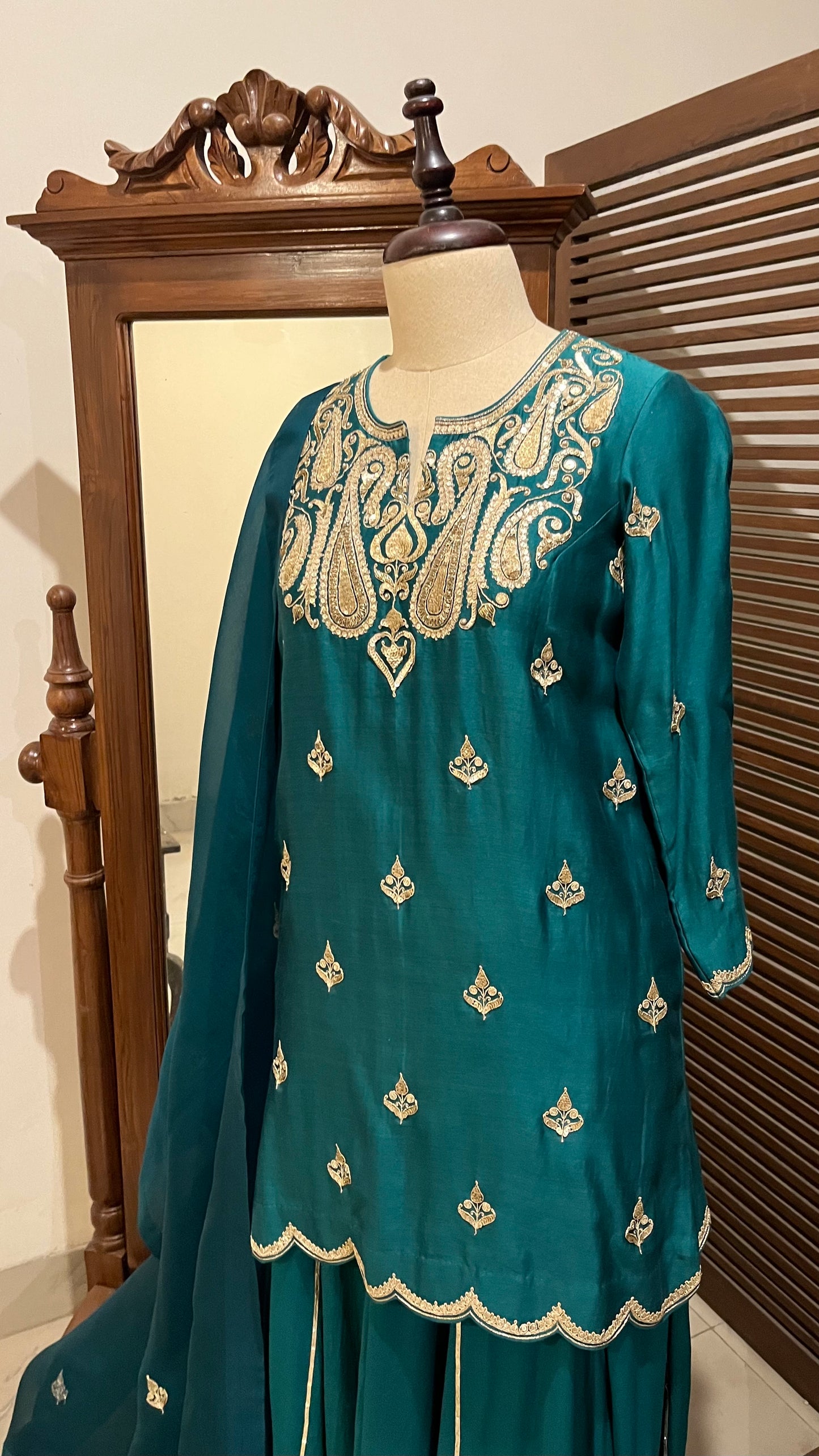 BOTTLE GREEN KURTA, PALAZZO & DUPATTA SET