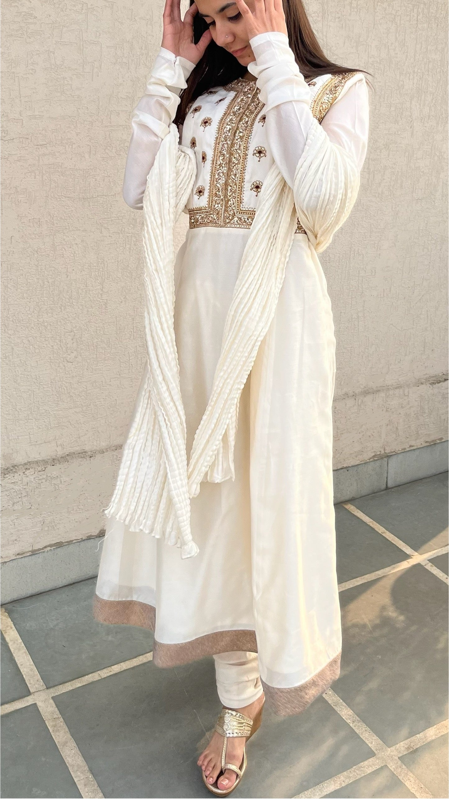 OFF-WHITE KURTA SET