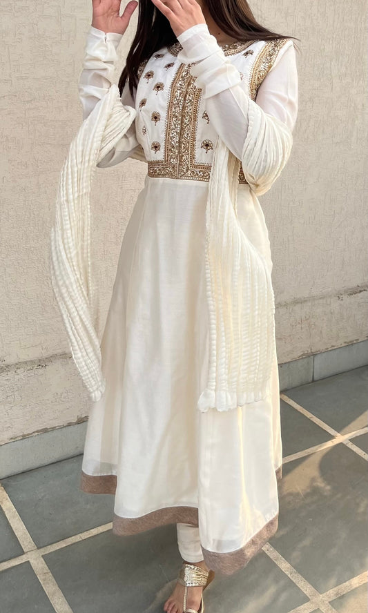 OFF-WHITE KURTA SET