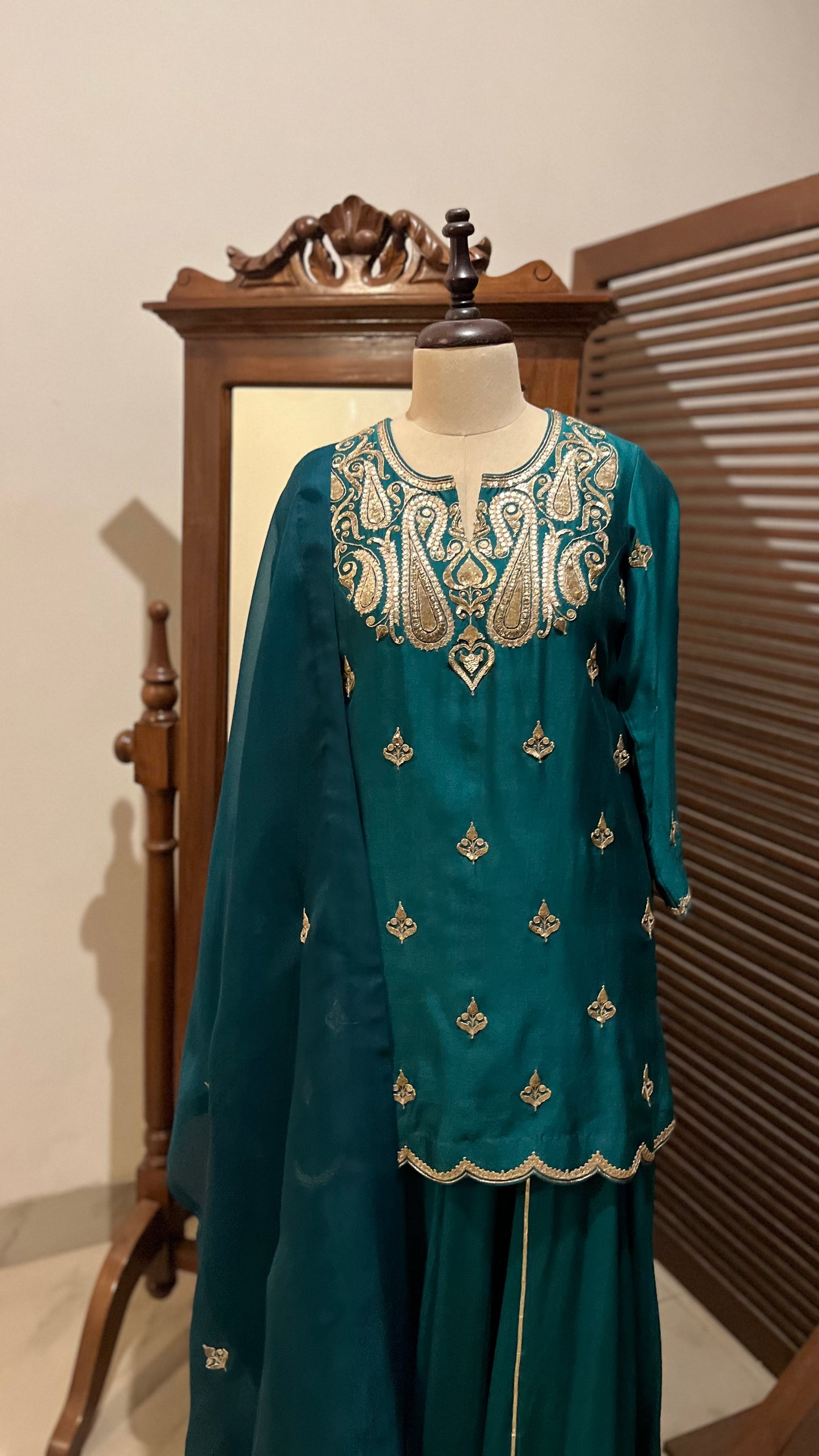 BOTTLE GREEN KURTA, PALAZZO & DUPATTA SET