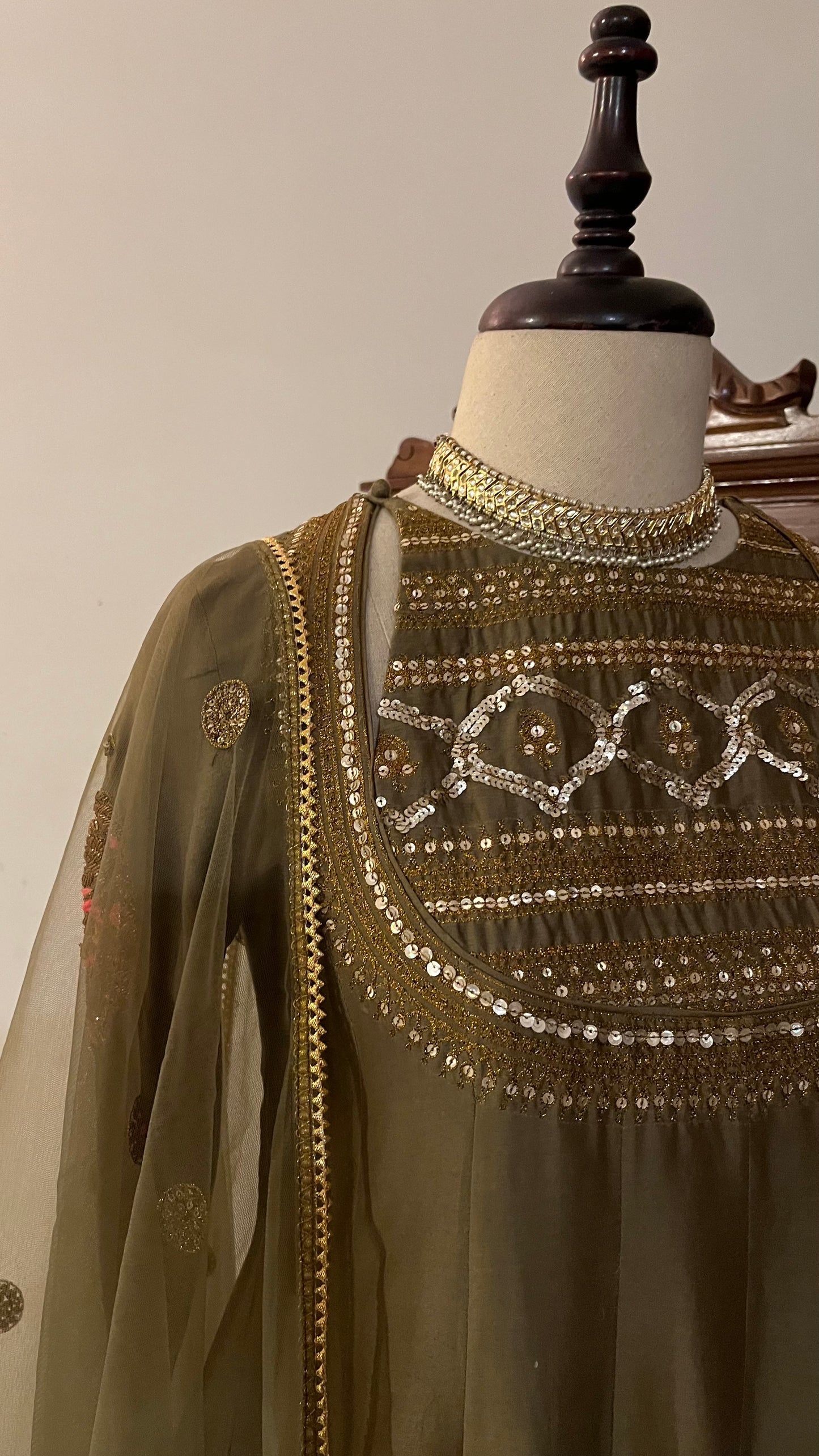OLIVE KALIDAAR KURTA CHURIDAAR DUPATTA SET