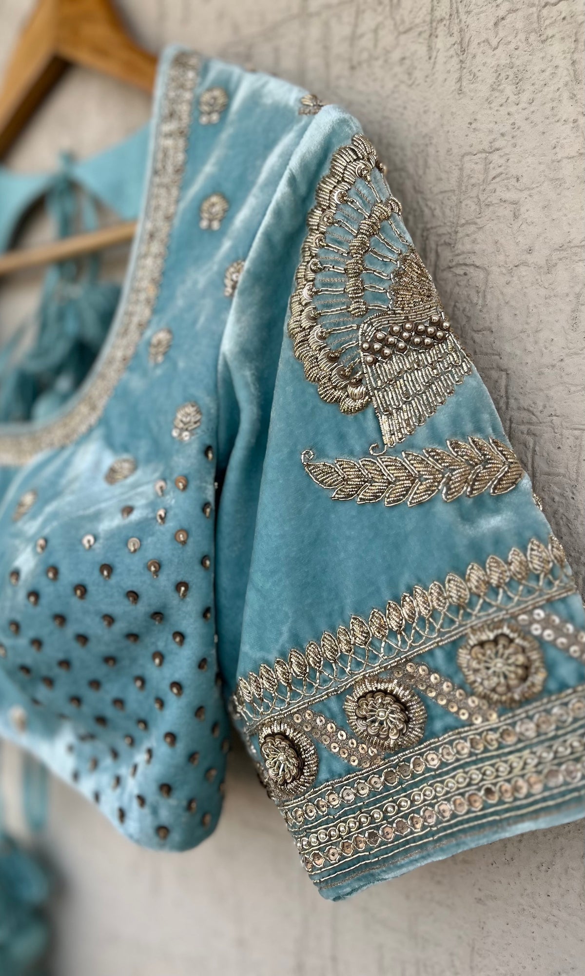 BLUE VELVET BLOUSE