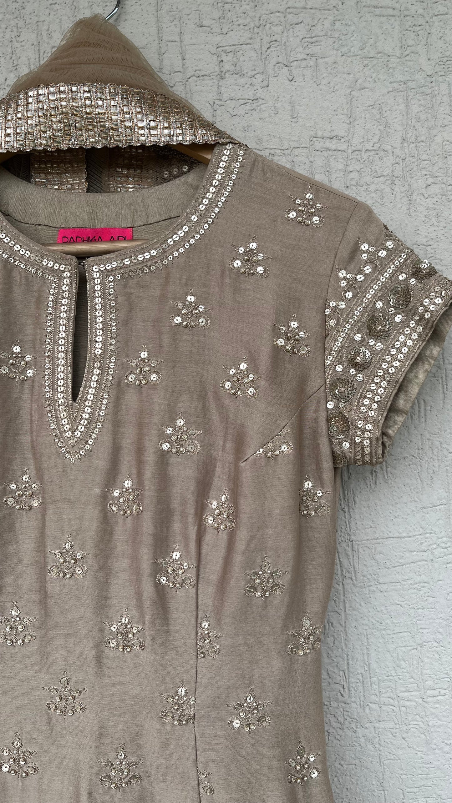 GREY KURTA GHARARA AND DUPATTA SET
